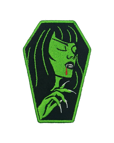 Vampire Girl Sew-on Embroidered Patch Patch Zombifit